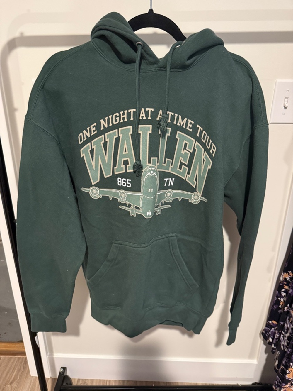 Morgan Wallen One Night At A Time Tour Green Pullover Hoodie